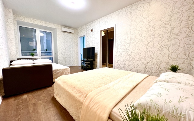 Uyutnaya Kvartira Na Ul.nikitinskaya 30 Flat