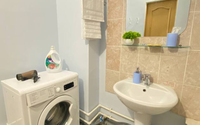 Uyutnaya Prostornaya s Potryasayuschim Vidom Flat
