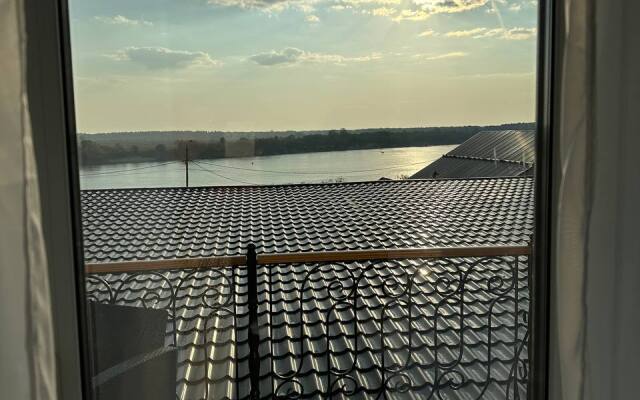 Апартаменты Ривер Клаб