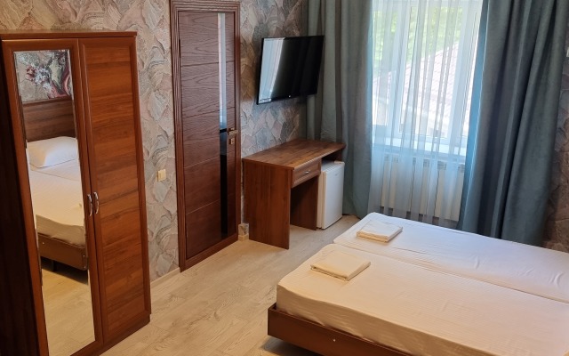 Eliz Guest House