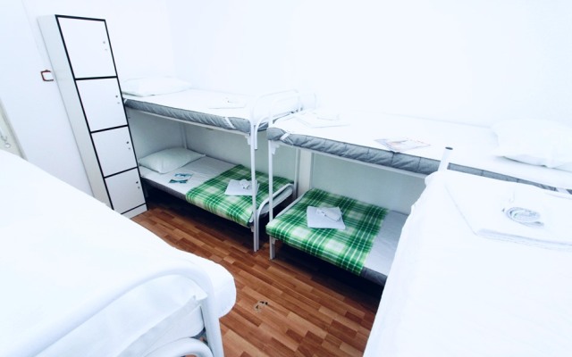 Gosti Hostel