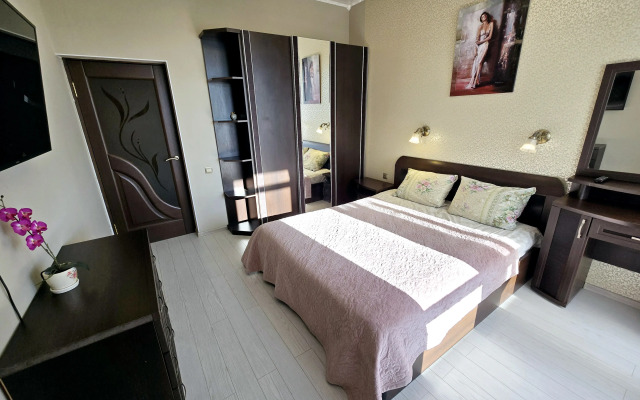 Prostornaya S Vidom Na More Flat