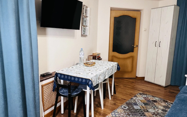 Po Ulitse Degtyaryova Flat