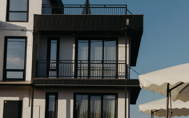 Apartment hotel TONg Marina