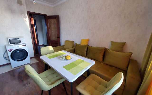 Апартаменты На берегу Моря 3