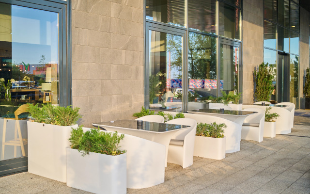 Kortyard Rostov-Na-Donu Hotel