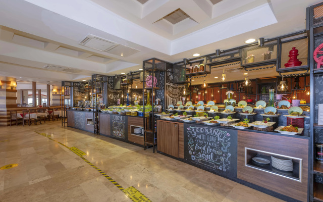 Armas Labada Hotel