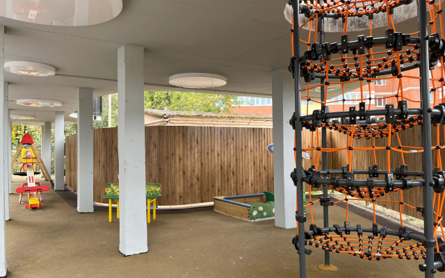 Funktsionalnaya Studiya Nedaleko Ot Tsentra Flat