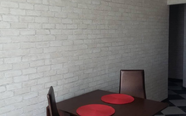 U Vokzala Apartments