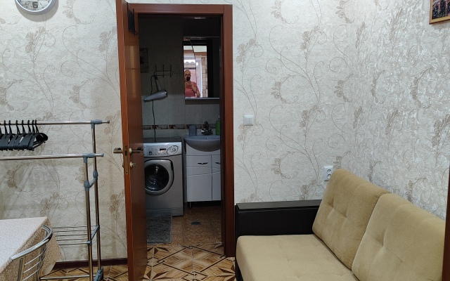 V Tsentre Goroda Apartments