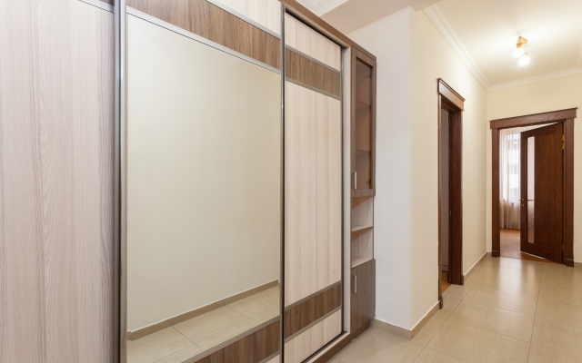 Stay Inn on Buzand Str. 13-24 Apartments
