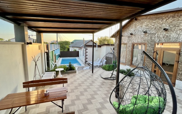 Green Line Guest House