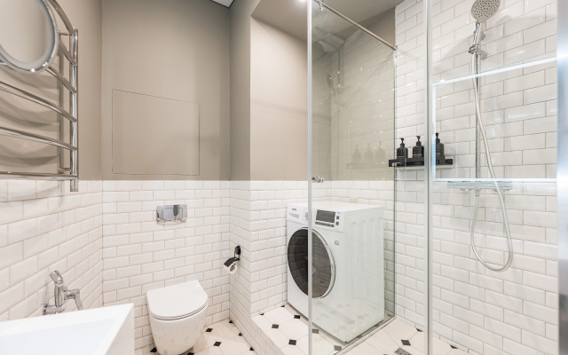 Апартаменты с видом на Невский проспект