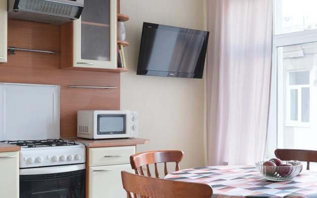 Апартаменты 1912 на богемной Петроградке