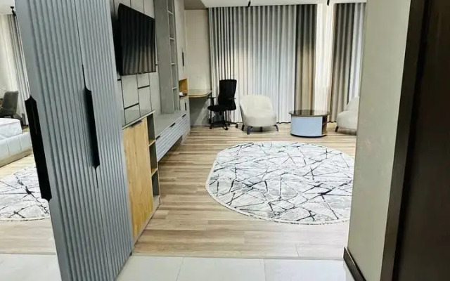 Atour Hotel