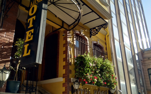 Kosk Hotel