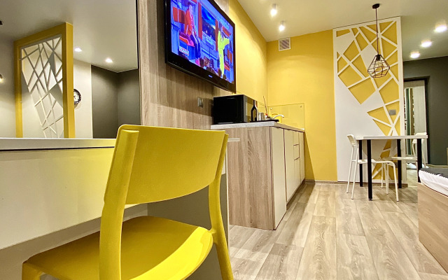 Квартира Желтая Студия на 11 Этаже