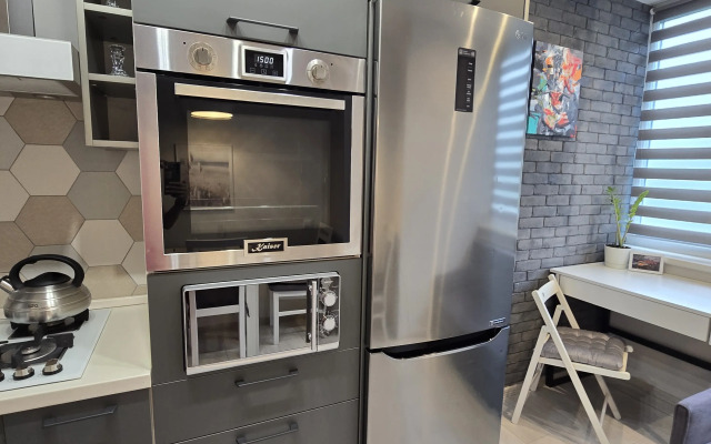Uyutnaya Dvukhkomnatnaya V Tsentre Goroda Flat