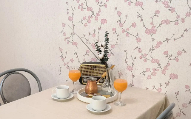 Квартира Просторная и уютная двухкомнатная вблизи аквапарка Лето-Лето! Arendatmn24