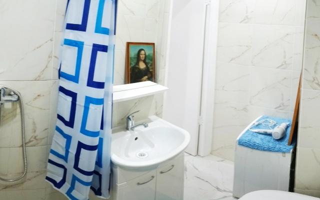 10 U Stantsii Mtsd 4 Zheleznodorozhnaya Flat