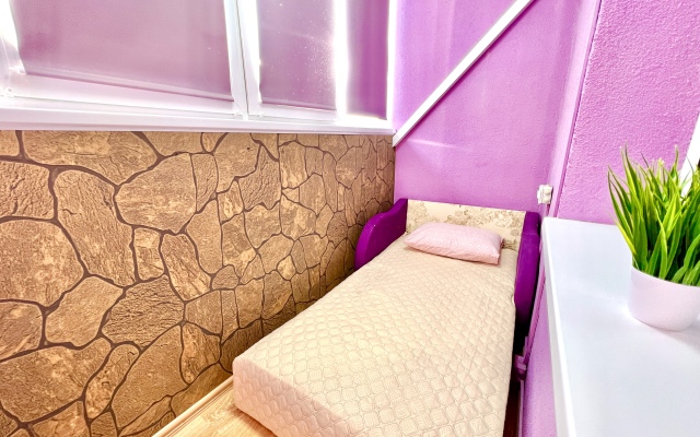 Апартаменты двухкомнатные (на ул.Санфировой, 99)