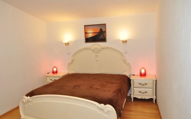 Квартира современная двухкомнатная