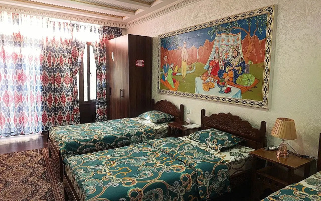 Gulnaraxanum Hotel