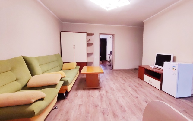 Апартаменты на Гафиатуллина 45-99