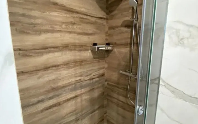 Na Deputatskoy 10 Apartments