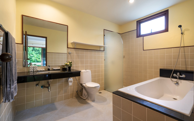 2BR Villa in Kathu l Pool Parking Villa
