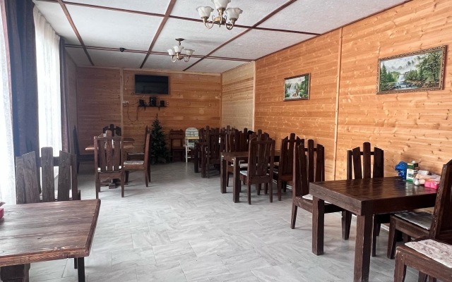 Alina Guest House