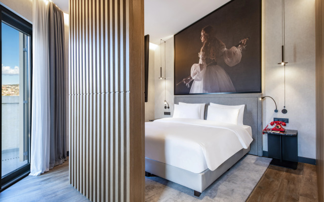 Radisson RED Tbilisi