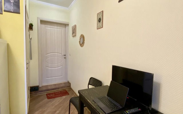 Studiya Afrika Apartments Na Shkolnoy