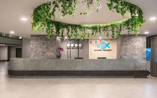 Отель Vox Maris Resort
