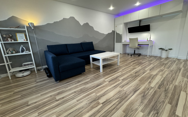 Uyut Flat