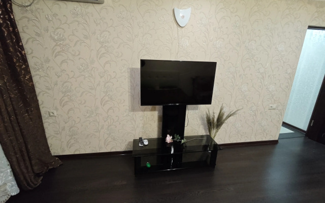 Na Industrialnoy 1А/40 Apartments