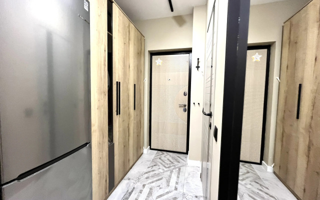 Novye  S Vidom Na More Apartment