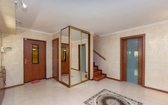 V Samom Tsentre Sochi Villa