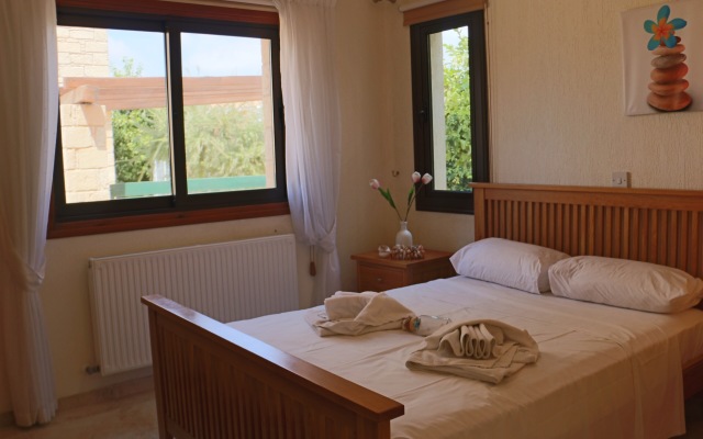 Camelot Villa