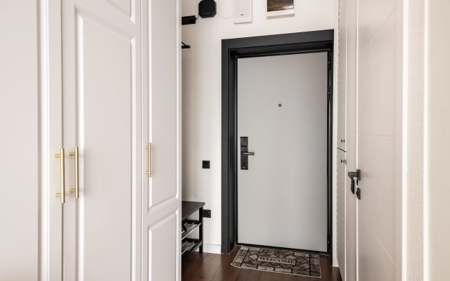 Okruzhnoy Proezd 10B Apartments
