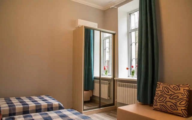 Апартаменты Ермолова 19