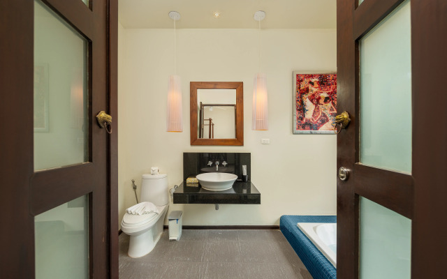 Savu 3BR Private Pool Nai Harn Beach Villa