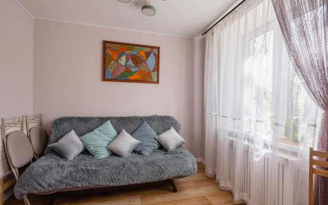 Na Prospekte Krasnoy Armii 192/2 Apartments