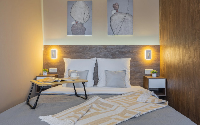 Апартаменты с новым дизайнерским ремонтом