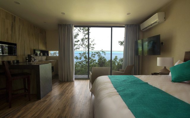 MBH Maya Bacalar Hotel Boutique