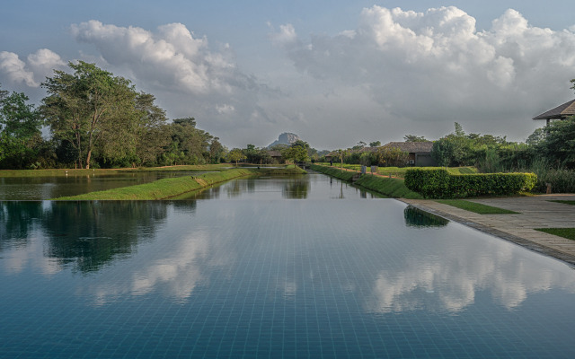 Water Garden Sigiriya Hotel