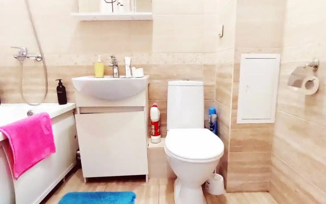 Khoroshaya Odnushka Ryadom S Tsentrom Flat