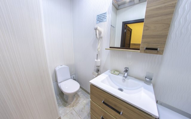 Kayut Kompania Mini Hotel