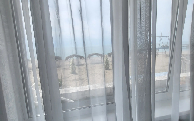 Mini-Otel Bely Plyazh, Novii Afon