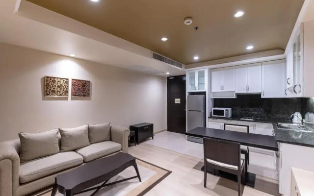 Отель Admiral Premier Bangkok